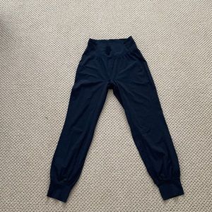 Lululemon black Balloon joggers